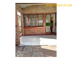 4 BEDROOM HOUSE FOR SALE IN EMAKHANDENI (A) BULAWAYO