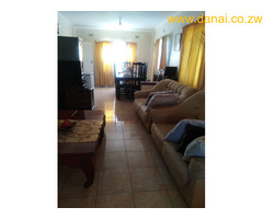 4 BEDROOM HOUSE FOR SALE IN MAHATSHULA BULAWAYO